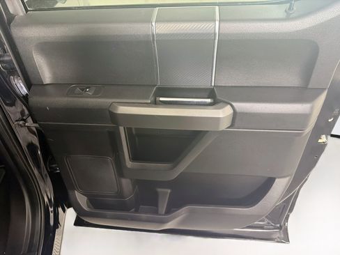 Used 2018 Ford F150 XLT w/ Equipment Group 301A Mid RWD image 29
