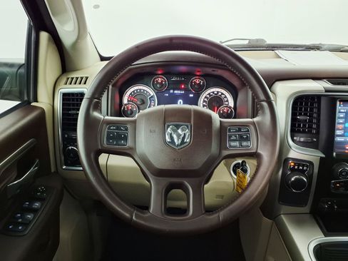 Used 2018 RAM 1500 Big Horn RWD image 15