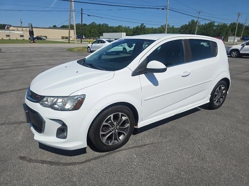 Used 2017 Chevrolet Sonic LT FWD image 2