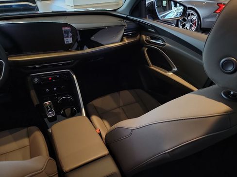 New 2025 Audi Q5 Premium Plus AWD/4WD image 23