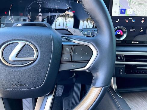 Used 2023 Lexus RX 350 w/ Cold Area Package AWD/4WD image 23