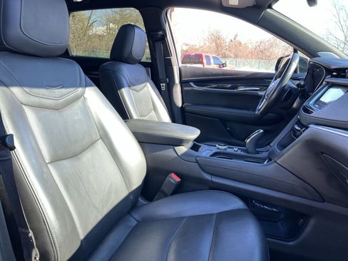 Used 2023 Cadillac XT5 Premium Luxury image 27