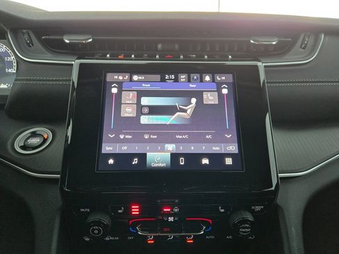 New 2026 Jeep Grand Cherokee L Laredo AWD/4WD image 20