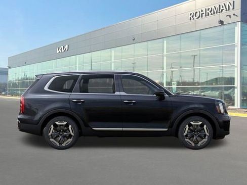 New 2025 Kia Telluride S image 7