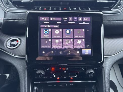 Certified 2025 Jeep Grand Cherokee Laredo w/ Luxury Tech Group I image 25