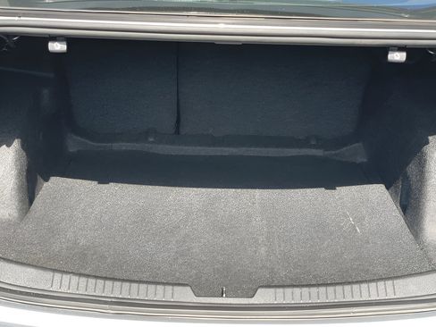 Used 2024 Chevrolet Malibu LT FWD image 8