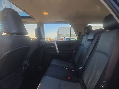 Certified 2018 Toyota 4Runner SR5 Premium image 13