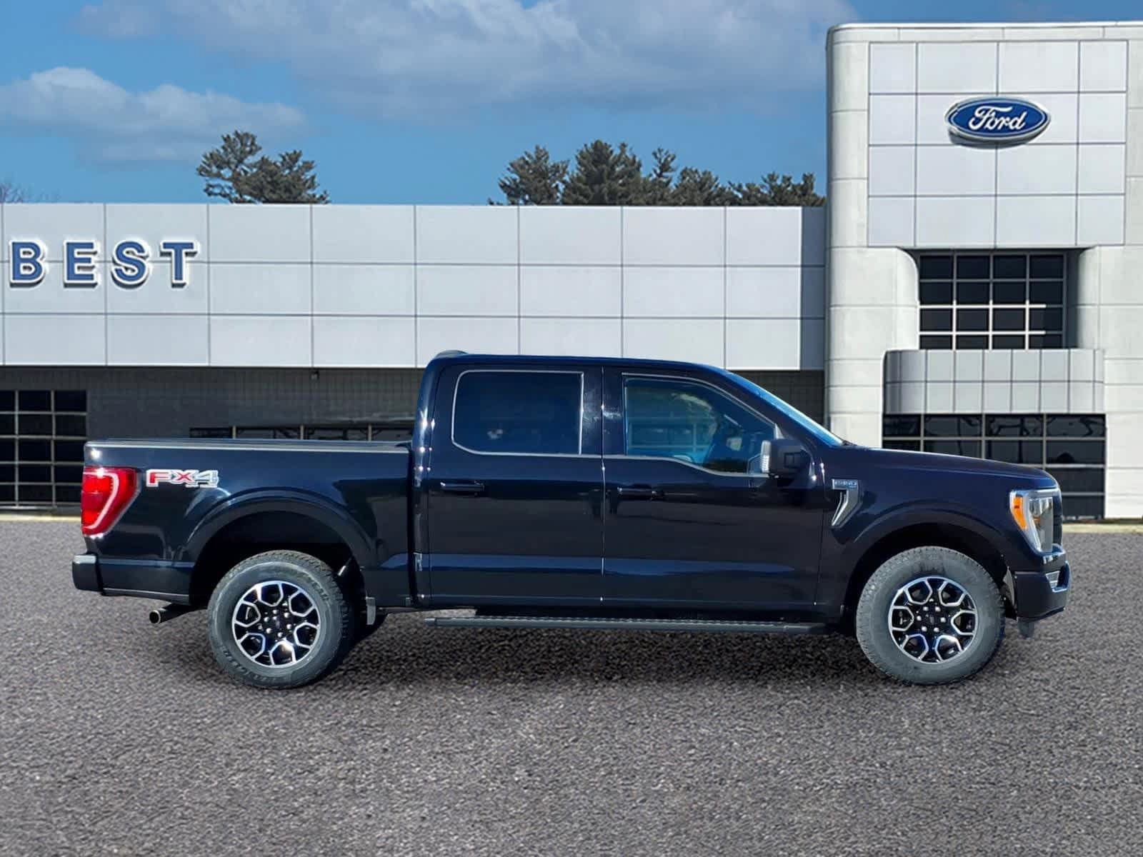 Used 2022 Ford F150 XLT w/ Equipment Group 302A High AWD/4WD image 8