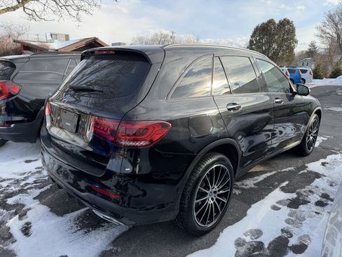 Used 2022 Mercedes-Benz GLC 300 image 7