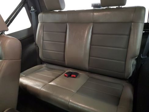 Used 2009 Jeep Wrangler X image 26