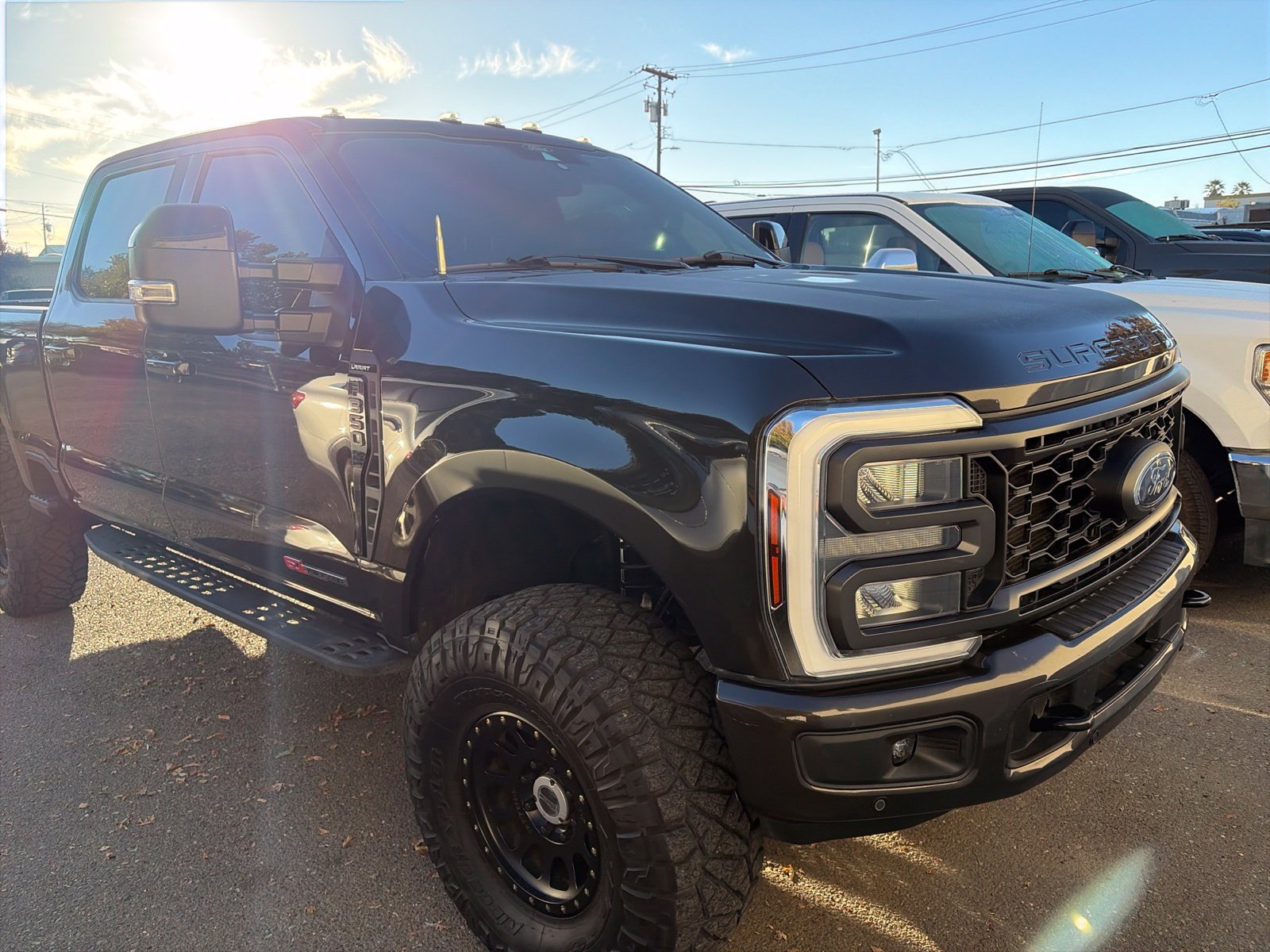 Used 2024 Ford F350 Lariat w/ Lariat Ultimate Package AWD/4WD image 4