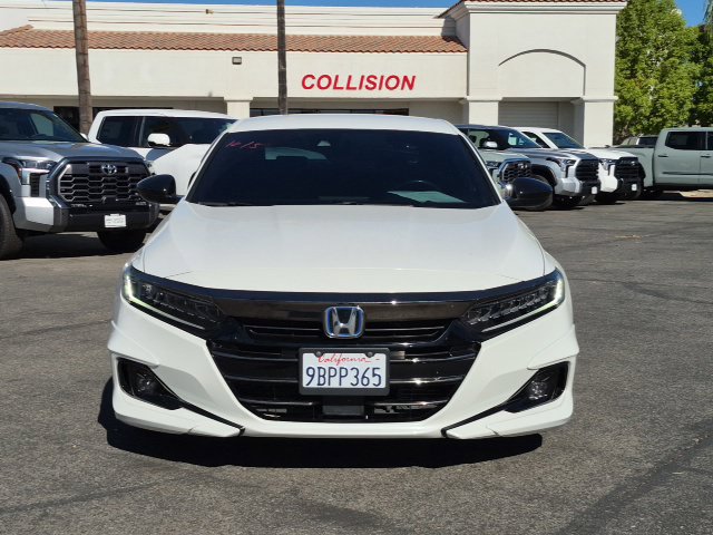 Used 2022 Honda Accord Sport image 2