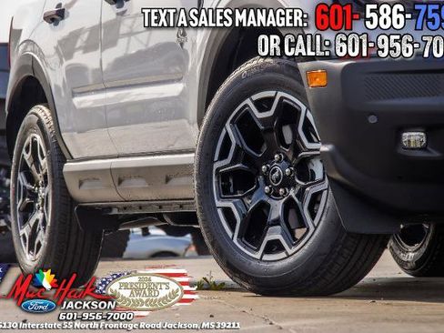 New 2026 Ford Bronco Sport Outer Banks w/ Outer Banks Tech Package+ AWD/4WD image 2