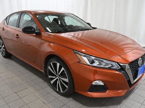 Used 2020 Nissan Altima 2.5 SR w/ Premium Package image 14