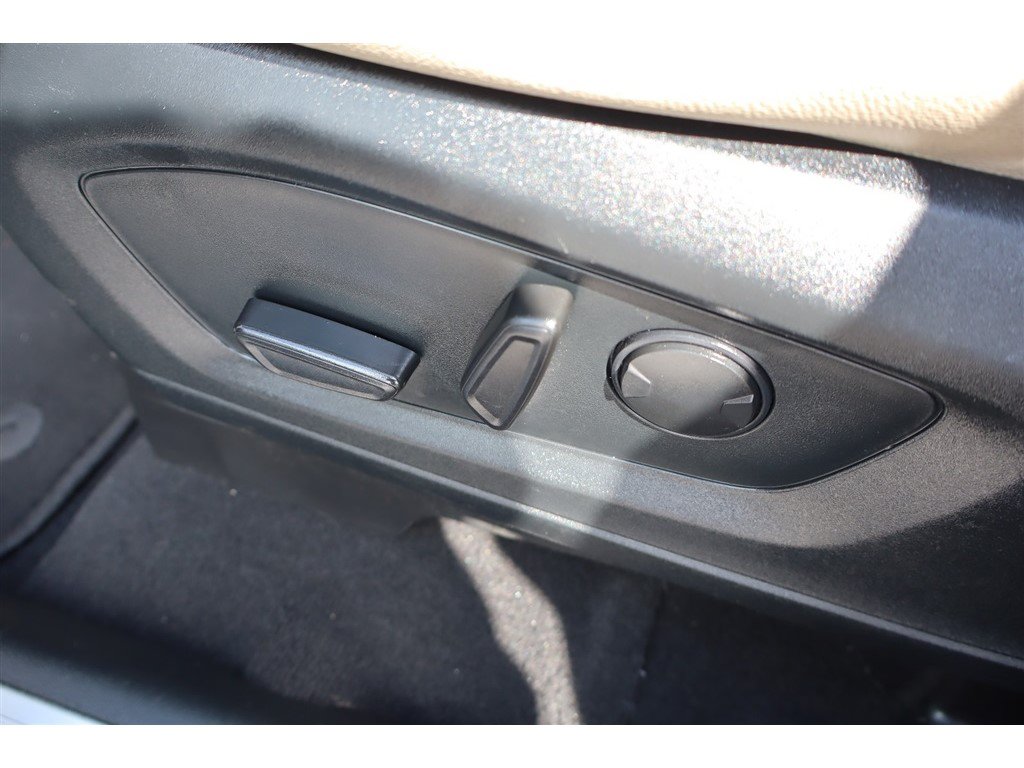 Used 2021 Ford Explorer Limited AWD/4WD image 18