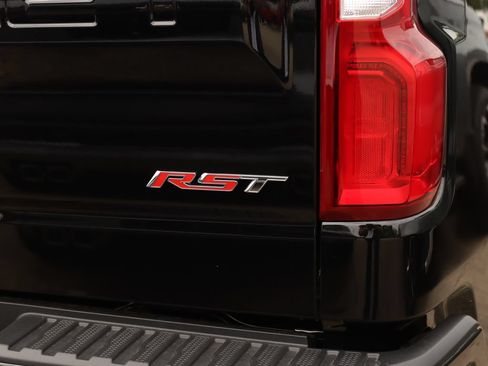 New 2026 Chevrolet Silverado 1500 RST w/ RST Select Package AWD/4WD image 5