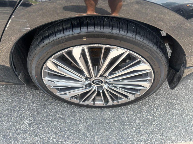 Used 2023 Nissan Altima 2.5 SL FWD image 7