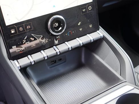 New 2026 GMC Terrain Elevation w/ Technology Package II image 13