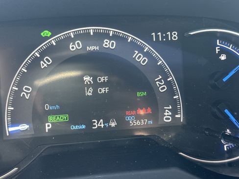 Used 2023 Toyota RAV4 SE image 22