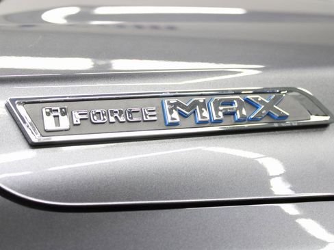 Used 2025 Toyota Sequoia Platinum image 50