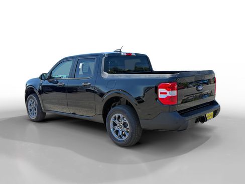 New 2026 Ford Maverick XLT FWD image 3
