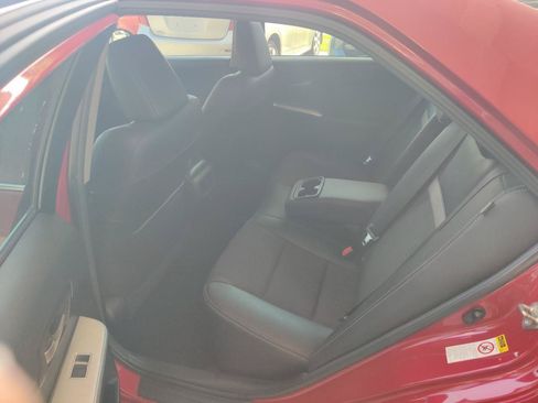 Used 2014 Toyota Camry SE FWD image 13