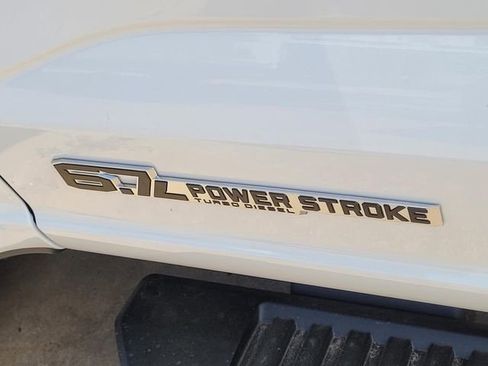 New 2026 Ford F350 XL w/ XL Chrome Package RWD image 7