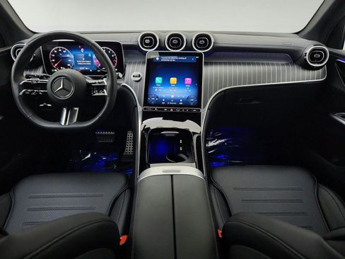 Used 2026 Mercedes-Benz GLC 300 4MATIC image 28