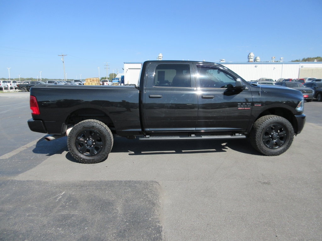 Used 2016 RAM 2500 Big Horn w/ Black Appearance Group AWD/4WD image 5