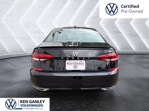 Used 2020 Volkswagen Passat 2.0T R-Line FWD image 3