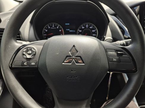 Used 2024 Mitsubishi Eclipse Cross ES image 17