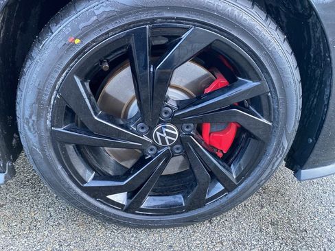 Used 2023 Volkswagen Jetta GLI Autobahn w/ GLI Black Package image 7