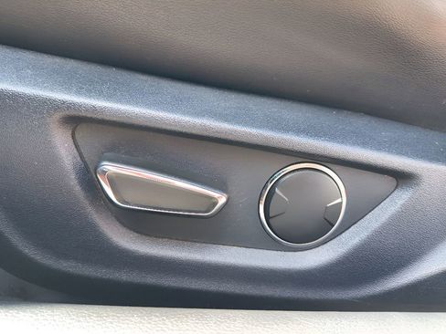 Used 2019 Ford Mustang GT Premium w/ Equipment Group 401A image 17