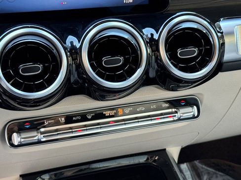 Certified 2026 Mercedes-Benz GLB 250 image 23