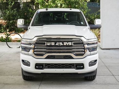 Used 2026 RAM 2500 Laramie AWD/4WD image 2