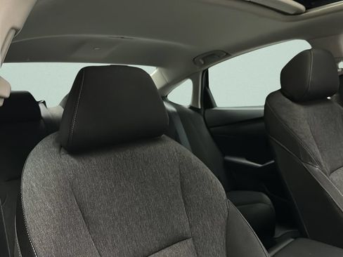 Certified 2023 Honda Accord EX image 18