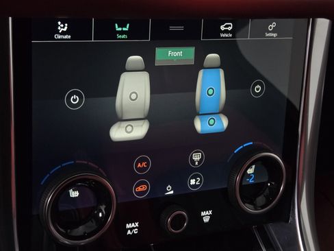 Used 2021 Land Rover Range Rover Sport HST image 30