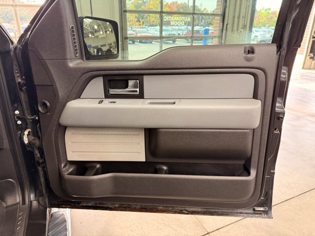 Used 2014 Ford F150 XLT w/ Equipment Group 302A Luxury AWD/4WD image 25