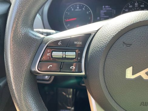 Used 2023 Kia Seltos LX AWD/4WD image 24