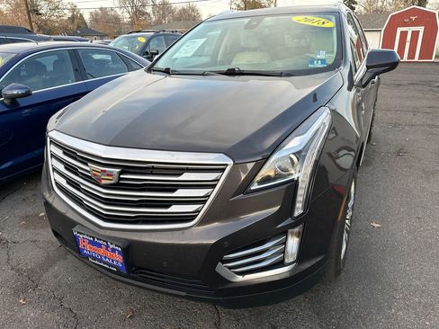 Used 2018 Cadillac XT5 Luxury w/ Driver Awareness Package image 4
