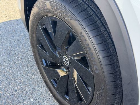 New 2026 Volkswagen Atlas SE AWD/4WD image 10