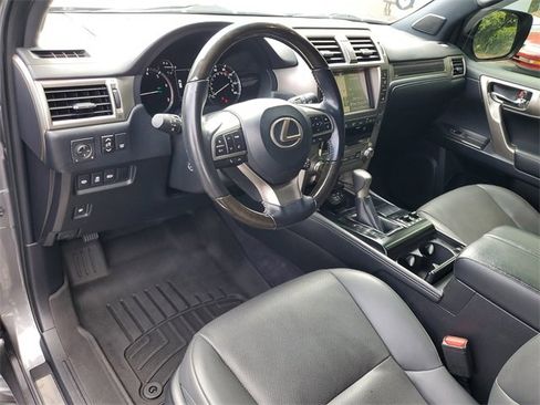 Used 2020 Lexus GX 460 Premium image 19
