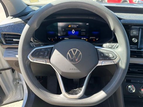 Used 2022 Volkswagen Taos S image 26