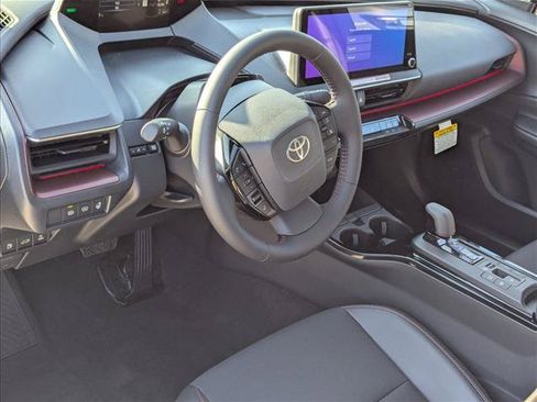 New 2026 Toyota Prius Plug-In Hybrid FWD image 3