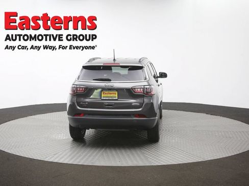 Used 2024 Jeep Compass Latitude AWD/4WD image 33