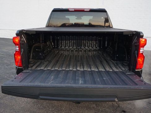 New 2025 Chevrolet Silverado 1500 Custom image 24