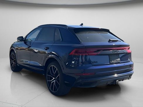 Used 2021 Audi Q8 Prestige w/ Prestige Package AWD/4WD image 6