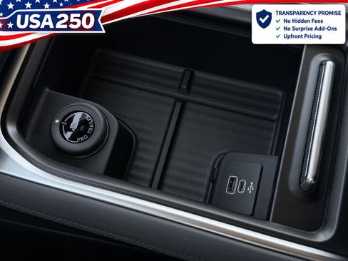 New 2026 Ford Expedition Max Active RWD image 17