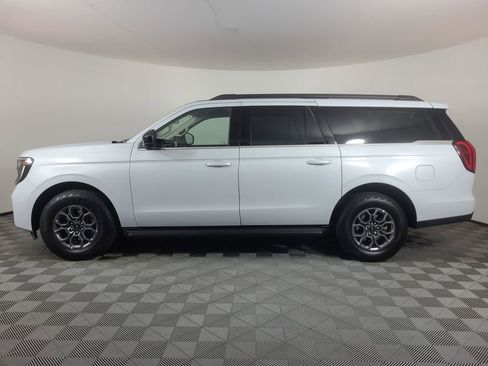 Used 2025 Ford Expedition Max Active image 6