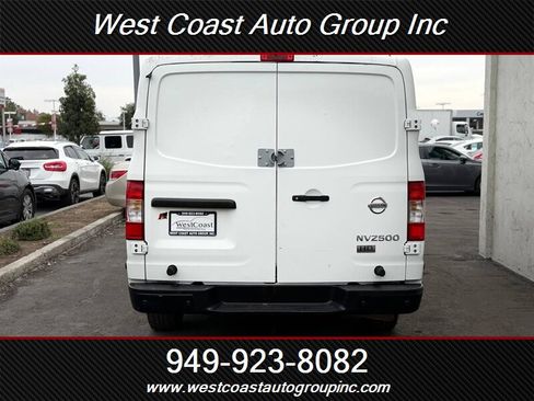Used 2016 Nissan NV 2500 SV image 5